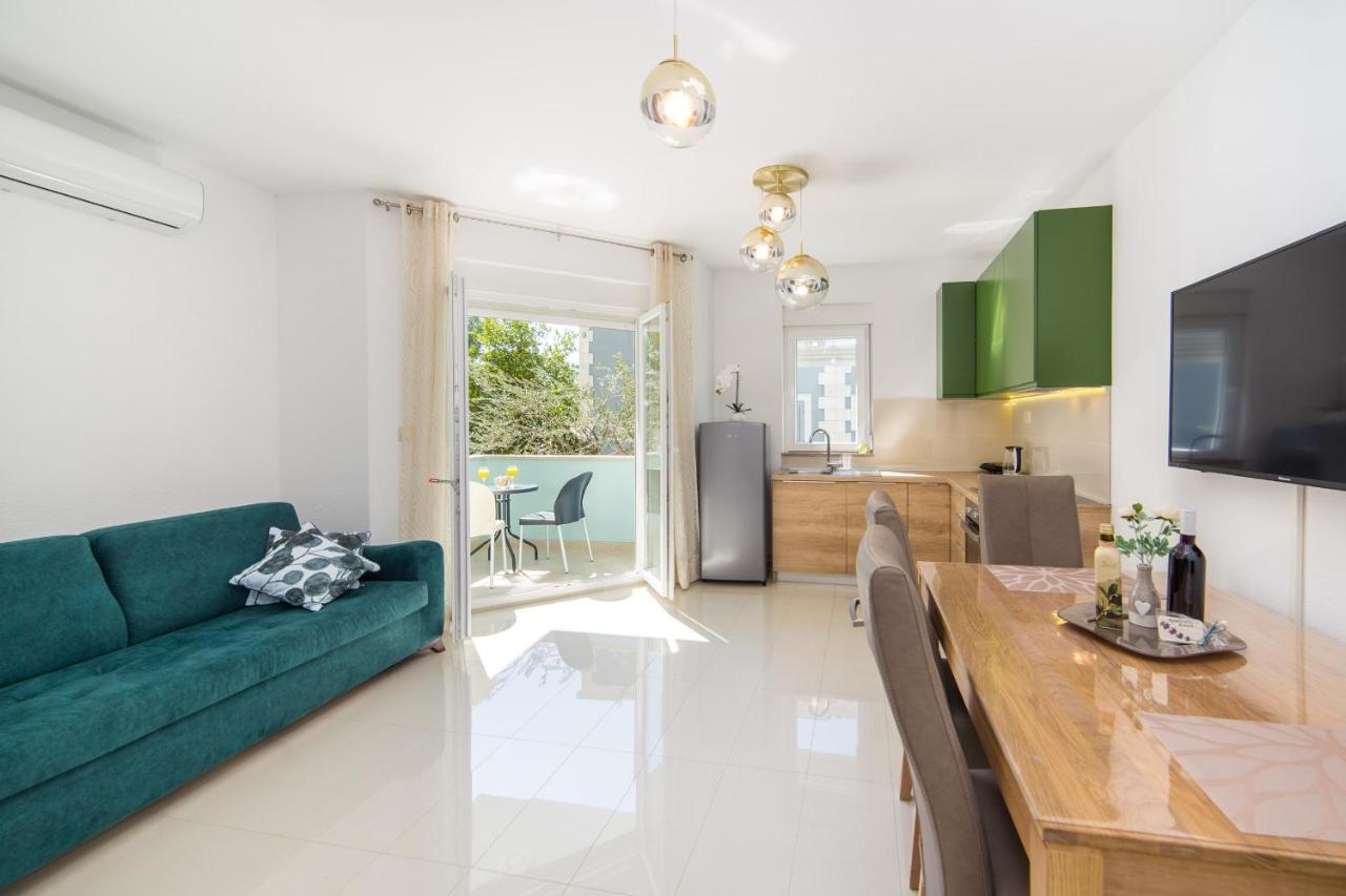 Apartments Zvonik Брист Экстерьер фото