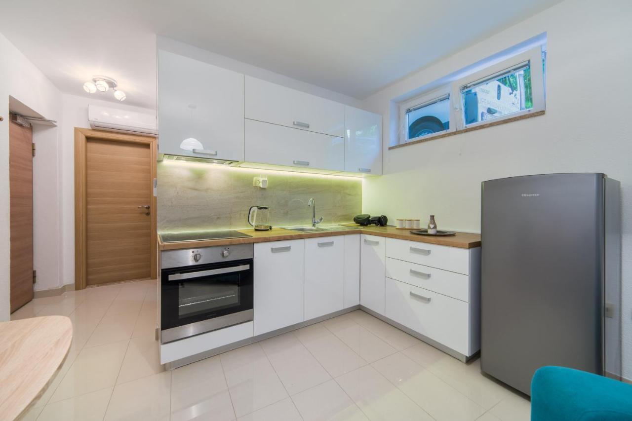 Apartments Zvonik Брист Экстерьер фото